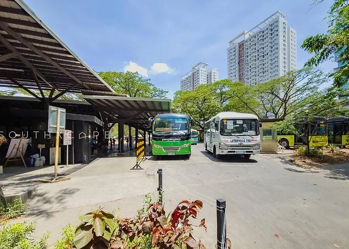 Apartment Furnished 1-bedroom In Avida Towers Riala, It Park With Fast Wifi, Netflix, Pool And *