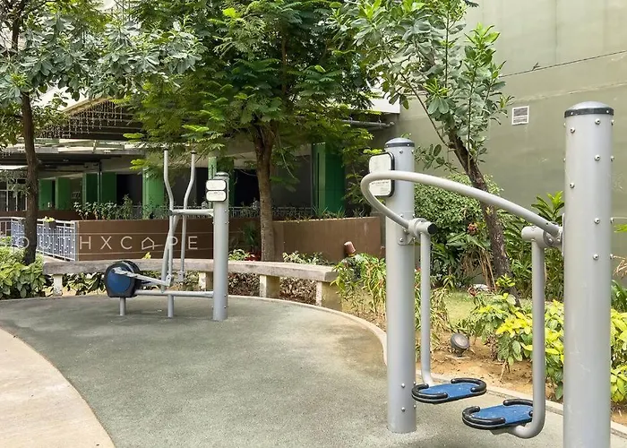 Furnished 1-bedroom In Avida Towers Riala, It Park With Fast Wifi, Netflix, Pool And Apartment