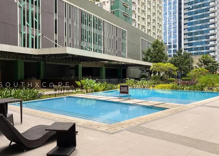 Apartment Furnished 1-bedroom In Avida Towers Riala, It Park With Fast Wifi, Netflix, Pool And