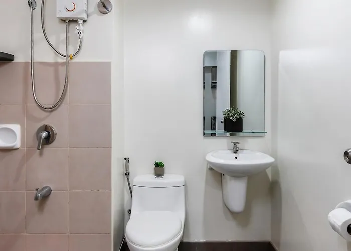 Furnished 1-bedroom In Avida Towers Riala, It Park With Fast Wifi, Netflix, Pool And Apartment *