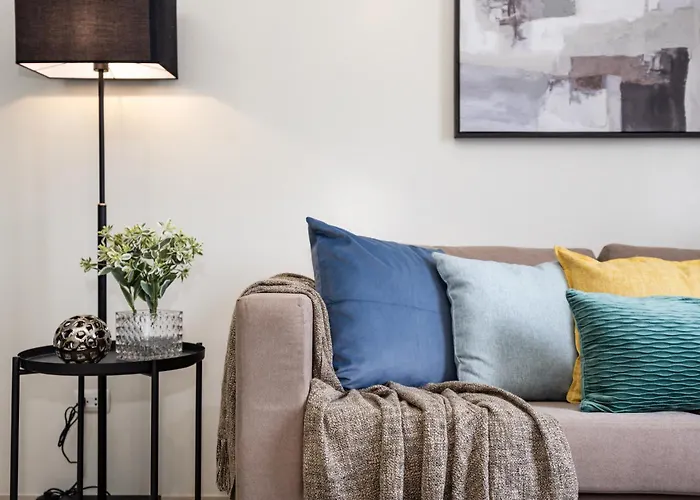 Apartment Furnished 1-bedroom In Avida Towers Riala, It Park With Fast Wifi, Netflix, Pool And