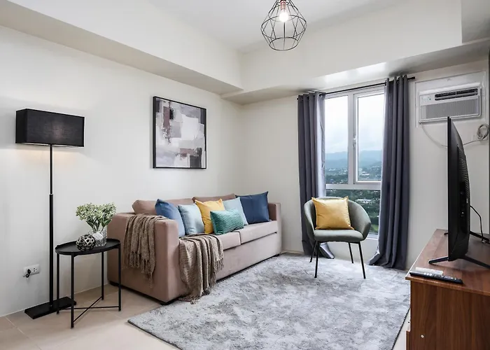 Furnished 1-bedroom In Avida Towers Riala, It Park With Fast Wifi, Netflix, Pool And Cebu